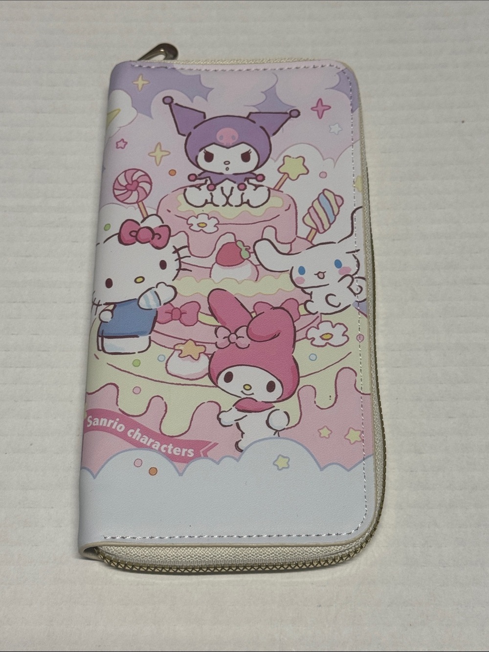 Sanrio Hello Kitty and Friends Kuromi My Melody Wallet Cake NWT